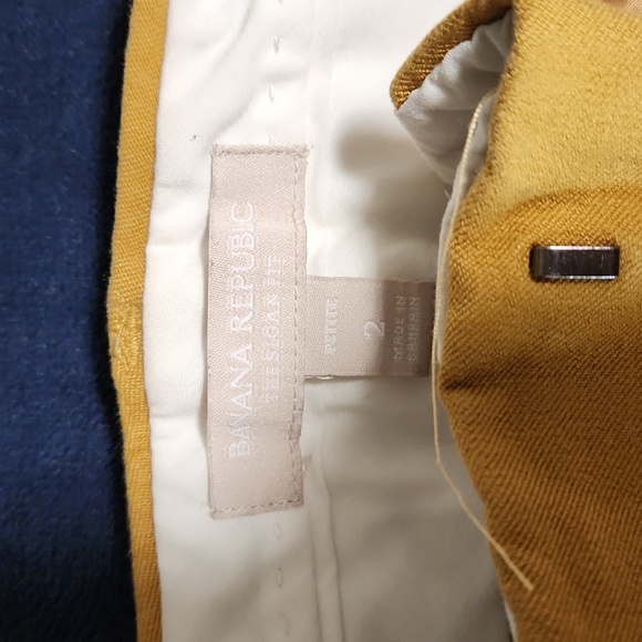 Banana republic Capri size 2 petite - Picture 4 of 4